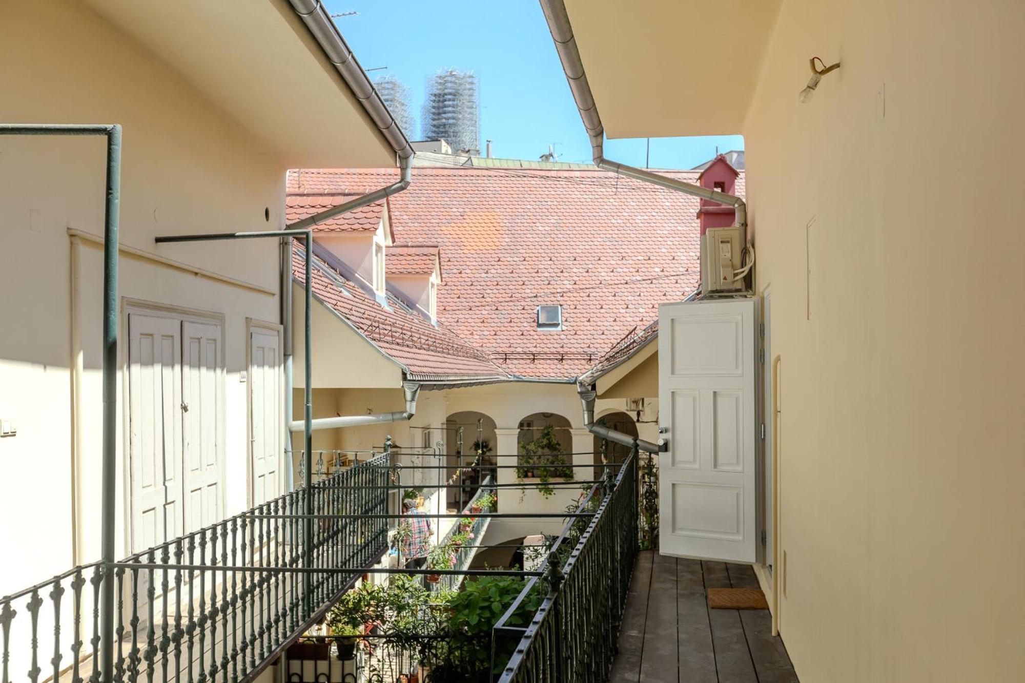 Apartment Nikola 4* Zagreb Exterior foto